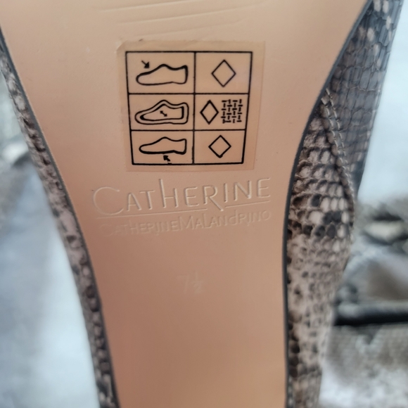 NEW Catherine Malandrino Rosah Snake Print Knee High Stiletto Boot - Picture 4 of 13